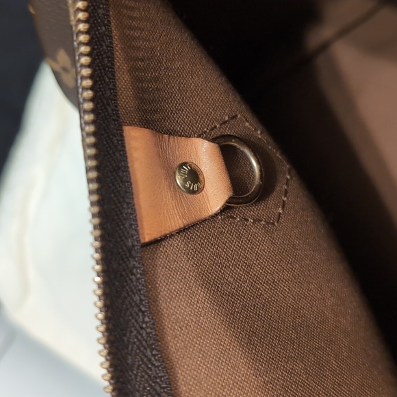 Louis Vuitton Speedy 30 - Picture 8 of 17